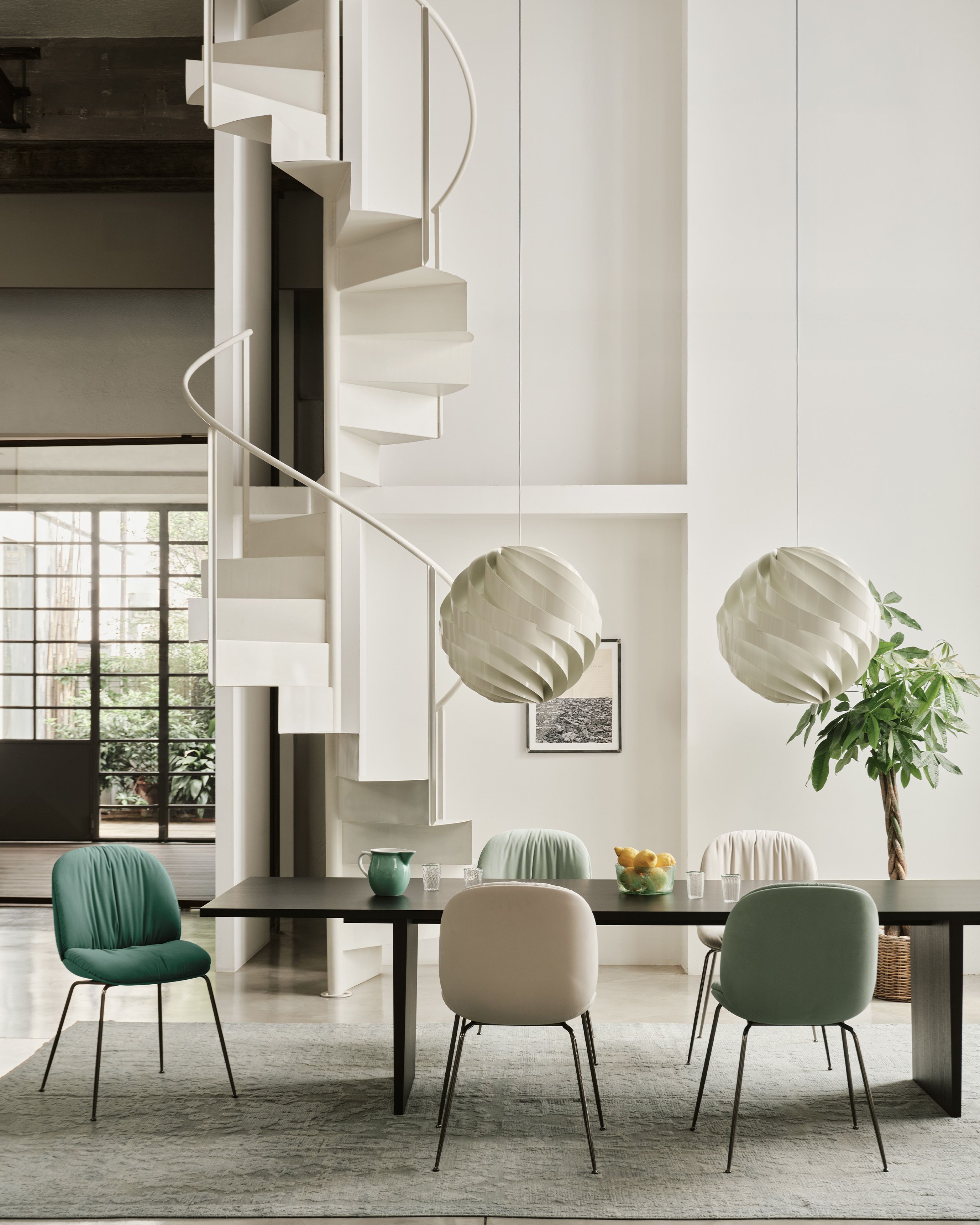 GUBI Beetle Dining Chair グビ　ダイニングチェア 01_Beetle-Dining-Chair-Un-